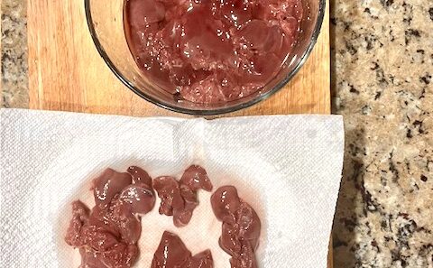 Step-by-step guide to cleaning chicken livers for AIP recipes