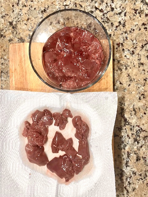 Step-by-step guide to cleaning chicken livers for AIP recipes