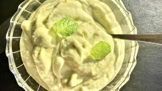 Mint, Avocado and Celery Ice Cream, dairy-free, sugar-free, the idea Autoimmune Protocol diet dessert!