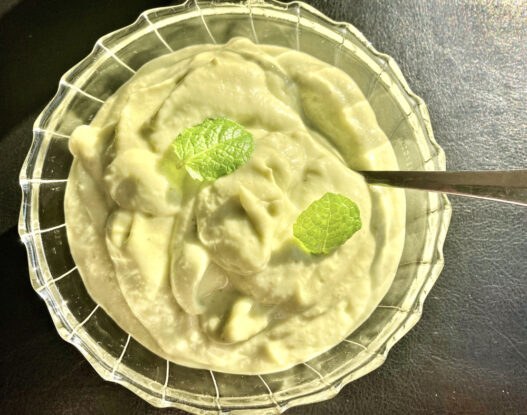 Mint, Avocado and Celery Ice Cream, dairy-free, sugar-free, the idea Autoimmune Protocol diet dessert!