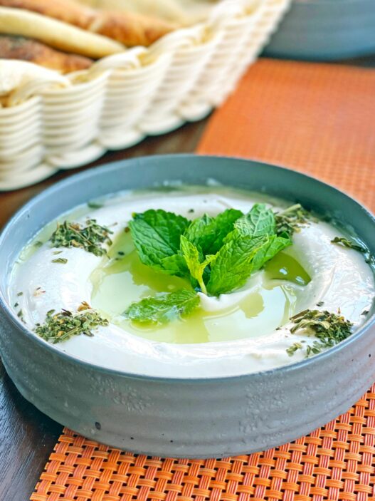 AIP Tzatziki Sauce: A creamy, dairy-free Mediterranean-inspired dip perfect for pairing with grilled meats or fresh vegetables.