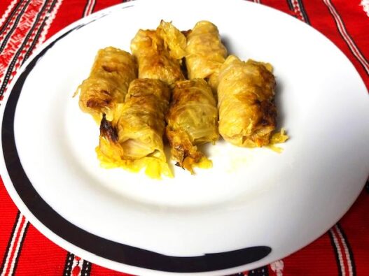 Romanian Cabbage Rolls (Sarmale) on a plate – gluten-free, dairy-free, traditional Romanian recipe, perfect for AIP reintroduction and healthy diets.